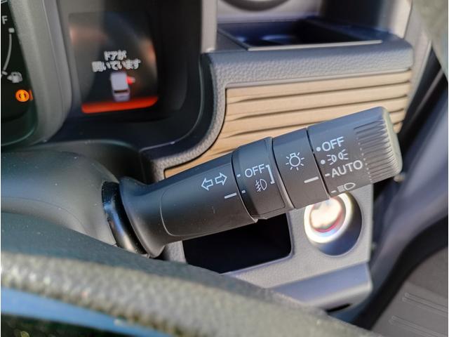 Ｎ－ＶＡＮ ファン　スタイル＋ネイチャー　純正メモリーナビ　バックカメラ　フルセグＴＶ　Ｂｌｕｅｔｏｏｔｈ　両側スライドドア　レーダークルコン　ＬＥＤヘッドライト　ＬＥＤフォグ　オートライト　リアソナー　アームレスト　ホンダセンシング（12枚目）