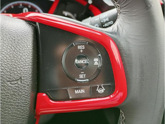 シビック ハッチバック　ホンダセンシング　６速マニュアル車　ホンダセンシング　７インチナビゲーションシステム　フルセグＴＶ　アクティブクルーズコントロール　ＬＥＤヘッドライト　ＥＴＣ　純正１８インチアルミホイール（33枚目）