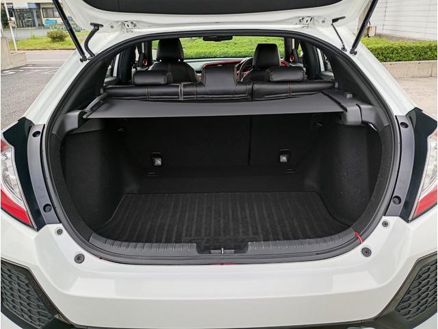 シビック ハッチバック　ホンダセンシング　６速マニュアル車　ホンダセンシング　７インチナビゲーションシステム　フルセグＴＶ　アクティブクルーズコントロール　ＬＥＤヘッドライト　ＥＴＣ　純正１８インチアルミホイール（60枚目）