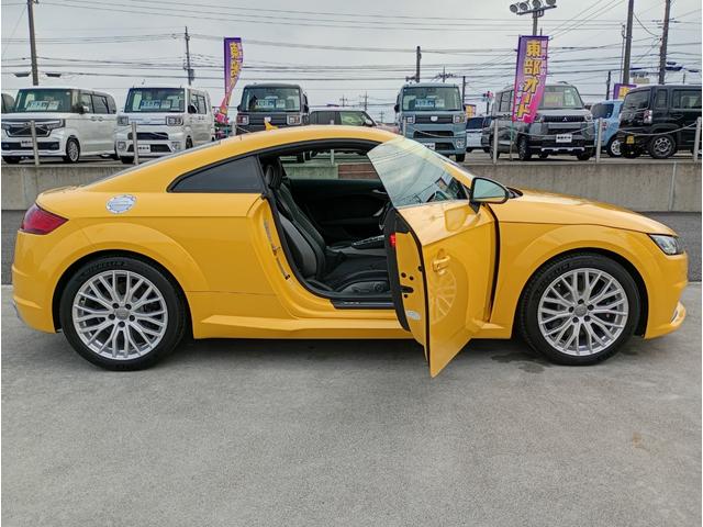 ＴＴＳクーペ ２．０ＴＦＳＩ　クワトロ　４ＷＤ　純正ナビゲーションシステム　クルーズコントロール　ドライブレコーダー　ＥＴＣ　ＬＥＤヘッドライト　ハーフレザーシート　開閉式リアウィング　１８インチ純正アルミホイール（18枚目）