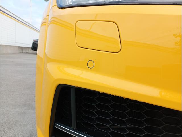 ＴＴＳクーペ ２．０ＴＦＳＩ　クワトロ　４ＷＤ　純正ナビゲーションシステム　クルーズコントロール　ドライブレコーダー　ＥＴＣ　ＬＥＤヘッドライト　ハーフレザーシート　開閉式リアウィング　１８インチ純正アルミホイール（26枚目）