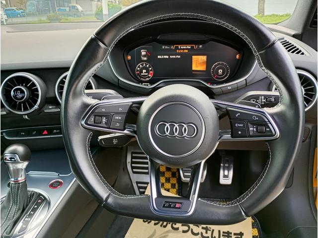 ＴＴＳクーペ ２．０ＴＦＳＩ　クワトロ　４ＷＤ　純正ナビゲーションシステム　クルーズコントロール　ドライブレコーダー　ＥＴＣ　ＬＥＤヘッドライト　ハーフレザーシート　開閉式リアウィング　１８インチ純正アルミホイール（32枚目）