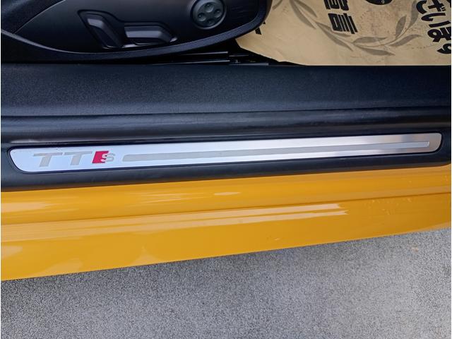 ＴＴＳクーペ ２．０ＴＦＳＩ　クワトロ　４ＷＤ　純正ナビゲーションシステム　クルーズコントロール　ドライブレコーダー　ＥＴＣ　ＬＥＤヘッドライト　ハーフレザーシート　開閉式リアウィング　１８インチ純正アルミホイール（53枚目）