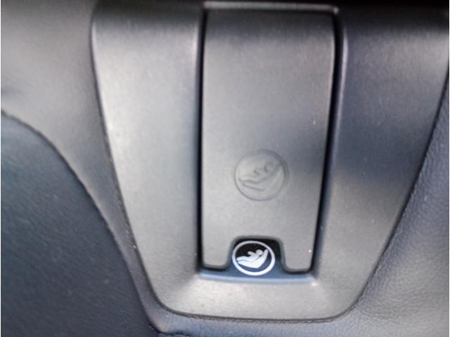 ＴＴＳクーペ ２．０ＴＦＳＩ　クワトロ　４ＷＤ　純正ナビゲーションシステム　クルーズコントロール　ドライブレコーダー　ＥＴＣ　ＬＥＤヘッドライト　ハーフレザーシート　開閉式リアウィング　１８インチ純正アルミホイール（59枚目）