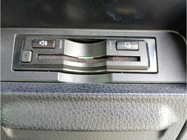 エスクァイア ハイブリッドＧｉ　トヨタセーフティセンス　ＬＥＤヘッドライト　後席両側オートスライドドア　前席シートヒーター　純正ナビゲーション　アルパイン製リアフィリップダウンモニター　ドライブレコーダー　ＥＴＣ　プッシュスタート（37枚目）