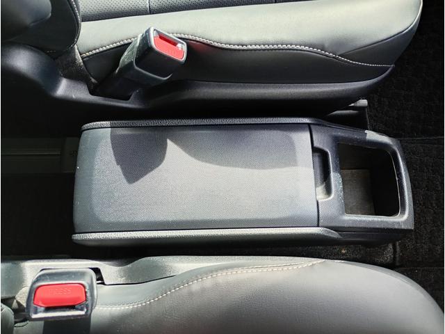 エスクァイア ハイブリッドＧｉ　トヨタセーフティセンス　ＬＥＤヘッドライト　後席両側オートスライドドア　前席シートヒーター　純正ナビゲーション　アルパイン製リアフィリップダウンモニター　ドライブレコーダー　ＥＴＣ　プッシュスタート（45枚目）