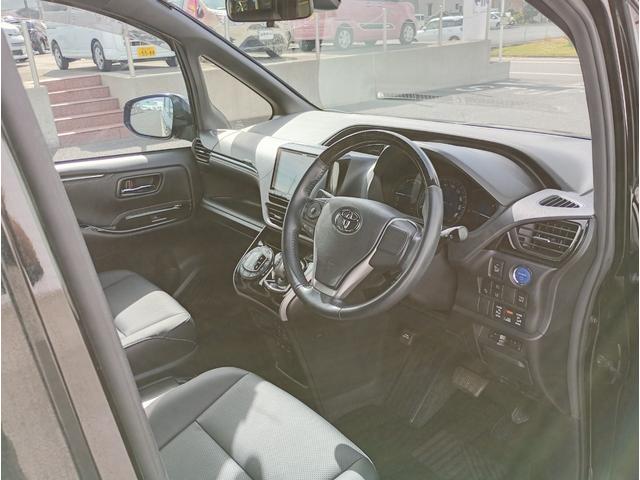 エスクァイア ハイブリッドＧｉ　トヨタセーフティセンス　ＬＥＤヘッドライト　後席両側オートスライドドア　前席シートヒーター　純正ナビゲーション　アルパイン製リアフィリップダウンモニター　ドライブレコーダー　ＥＴＣ　プッシュスタート（52枚目）