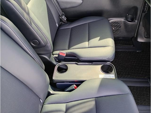 エスクァイア ハイブリッドＧｉ　トヨタセーフティセンス　ＬＥＤヘッドライト　後席両側オートスライドドア　前席シートヒーター　純正ナビゲーション　アルパイン製リアフィリップダウンモニター　ドライブレコーダー　ＥＴＣ　プッシュスタート（67枚目）