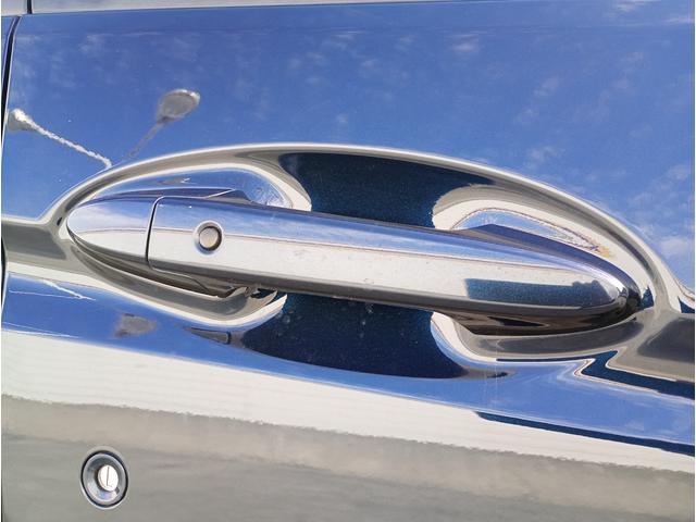 フィットハイブリッド L ホンダセンシング 安全運転支援システムホンダセンシング 純正7インチナビゲーションシステム ワンセグTV バックカメラ リア席モニター ETC LEDヘッドライト クルーズコントロール プッシュスタート(19枚目)