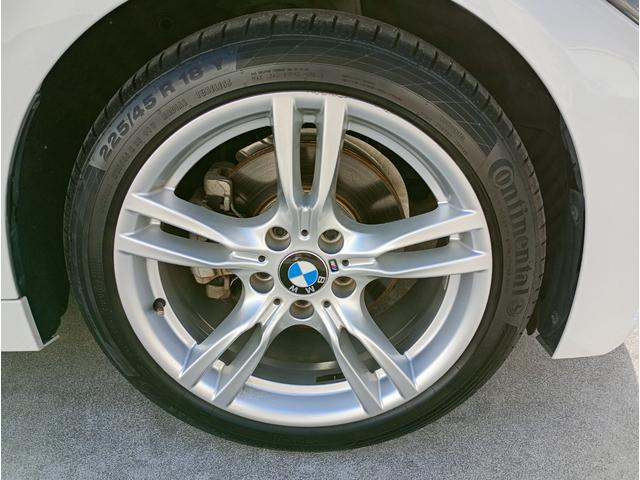 車と合うアルミホイールですよね！カッコイイです！！！タイヤの山もバッチリありますよ♪アルミ付のスタッドレスも販売しております！ぜひお問い合わせください☆