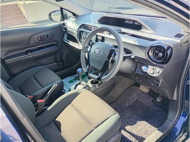 アクア Ｓスタイルブラック　トヨタセーフティセンス　レーンキープアシスト　オートハイビーム　プッシュスタート　スマートキー（35枚目）