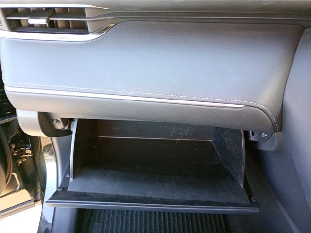 ハリアー Ｇ　ワンオーナー　トヨタセーフティセンス　純正ディスプレイオーディオ　バックカメラ　フルセグＴＶ　ＥＴＣ　アクティブクルーズコントロール　ＬＥＤヘッドライト　純正１８インチアルミホイール（46枚目）