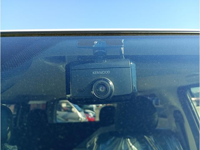 ハイエースバン ロングスーパーGL 登録済未使用車 4WD トヨタセーフティセンス カロッツェリア製ディスプレイオーディオ ドライブレコーダー ETC 両サイドパワースライドドア プッシュスタート キーレス(4枚目)