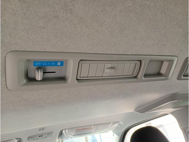 ハイエースバン ロングスーパーGL 登録済未使用車 4WD トヨタセーフティセンス カロッツェリア製ディスプレイオーディオ ドライブレコーダー ETC 両サイドパワースライドドア プッシュスタート キーレス(55枚目)