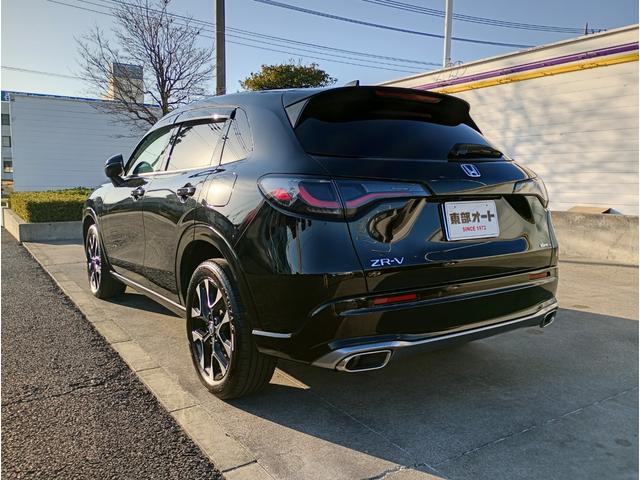 ＺＲ－Ｖ ｅ：ＨＥＶ　Ｚ　ホンダセンシング　純正１１．４インチＨｏｎｄａＣＯＮＮＥＣＴナビゲーションシステム　フルセグＴＶ　ＥＴＣ　ブラインドスポットインフォメーション　本革レザーシート　純正１８インチアルミホイール（13枚目）