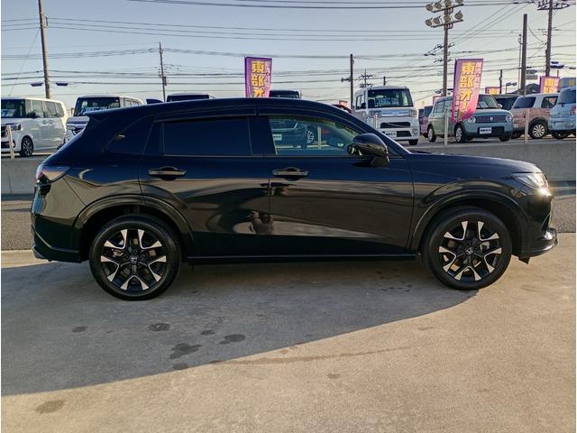 ＺＲ－Ｖ ｅ：ＨＥＶ　Ｚ　ホンダセンシング　純正１１．４インチＨｏｎｄａＣＯＮＮＥＣＴナビゲーションシステム　フルセグＴＶ　ＥＴＣ　ブラインドスポットインフォメーション　本革レザーシート　純正１８インチアルミホイール（16枚目）