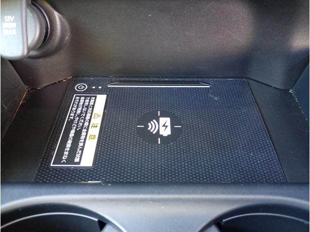 ＺＲ－Ｖ ｅ：ＨＥＶ　Ｚ　ホンダセンシング　純正１１．４インチＨｏｎｄａＣＯＮＮＥＣＴナビゲーションシステム　フルセグＴＶ　ＥＴＣ　ブラインドスポットインフォメーション　本革レザーシート　純正１８インチアルミホイール（42枚目）