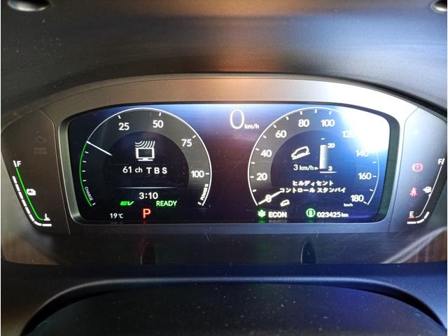 ＺＲ－Ｖ ｅ：ＨＥＶ　Ｚ　ホンダセンシング　純正１１．４インチＨｏｎｄａＣＯＮＮＥＣＴナビゲーションシステム　フルセグＴＶ　ＥＴＣ　ブラインドスポットインフォメーション　本革レザーシート　純正１８インチアルミホイール（47枚目）