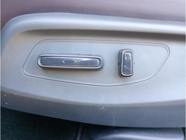 ＺＲ－Ｖ ｅ：ＨＥＶ　Ｚ　ホンダセンシング　純正１１．４インチＨｏｎｄａＣＯＮＮＥＣＴナビゲーションシステム　フルセグＴＶ　ＥＴＣ　ブラインドスポットインフォメーション　本革レザーシート　純正１８インチアルミホイール（55枚目）