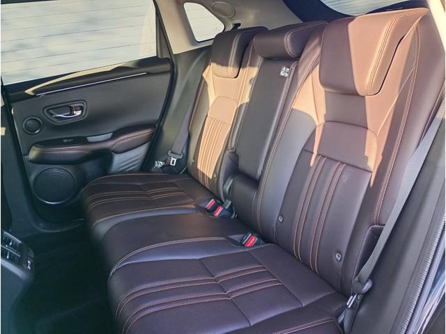 ＺＲ－Ｖ ｅ：ＨＥＶ　Ｚ　ホンダセンシング　純正１１．４インチＨｏｎｄａＣＯＮＮＥＣＴナビゲーションシステム　フルセグＴＶ　ＥＴＣ　ブラインドスポットインフォメーション　本革レザーシート　純正１８インチアルミホイール（60枚目）