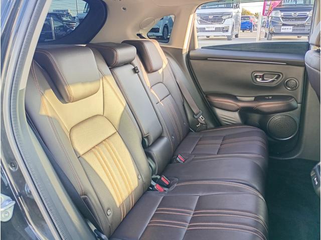 ＺＲ－Ｖ ｅ：ＨＥＶ　Ｚ　ホンダセンシング　純正１１．４インチＨｏｎｄａＣＯＮＮＥＣＴナビゲーションシステム　フルセグＴＶ　ＥＴＣ　ブラインドスポットインフォメーション　本革レザーシート　純正１８インチアルミホイール（63枚目）