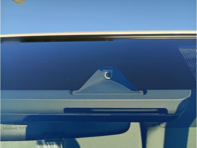 ハイエースバン DX GLパッケージ 登録済未使用車 4WD トヨタセーフティセンス LEDヘッドライト オートマチックハイビーム 運・助手席SRSエアバッグ ディーゼル車(4枚目)