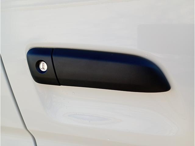 ハイエースバン DX GLパッケージ 登録済未使用車 4WD トヨタセーフティセンス LEDヘッドライト オートマチックハイビーム 運・助手席SRSエアバッグ ディーゼル車(18枚目)