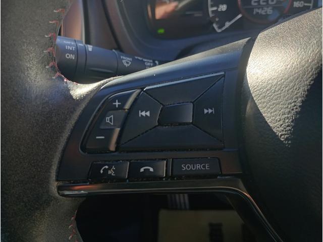 ノート e-パワーニスモ エマージェンシーブレーキ 純正7インチナビゲーションシステム フルセグTV ETC ドライブレコーダー LEDヘッドライト プッシュスタート 社外17インチアルミホイール スペアキー(32枚目)