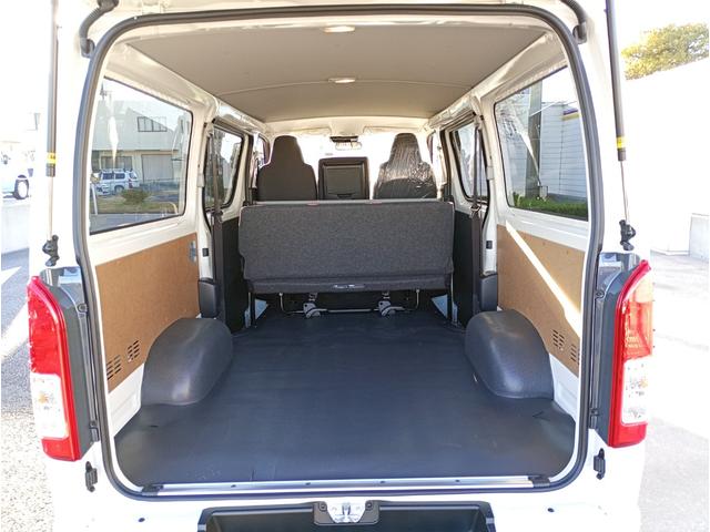 ハイエースバン ＤＸ　ＧＬパッケージ　登録済未使用車　トヨタセーフティセンス　オートハイビーム　ＬＥＤヘッドライト　自動防眩インナーミラー　両サイドスライドドア　助手席エアバック　プライバシーガラス　スペアキー（46枚目）