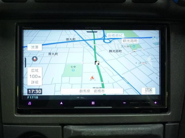 スカイライン ２５ＧＴターボ　ＭＴ載せ替え　アルティアエアロ　フジツボマフラー　ブリッツ車高調　純正フロアマット　リヤ３面プライバシーフィルム　Ｄｅｆｉブースト計　ＥＴＣ　純正アルミホイール　キーレスエントリー　ＡＢＳ（16枚目）