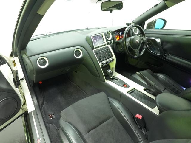 ＧＴ－Ｒ ベースグレード　ＭＹ０７　後期バンパー（前後）　後期サイドスカート　トップシークレットリアアンダーバンパー　バリスボンネット　ＴＥＩＮ車高調　ＨＫＳマフラー　社外リアウイング　クリスタルアイヘッドライト　ＥＴＣ（10枚目）