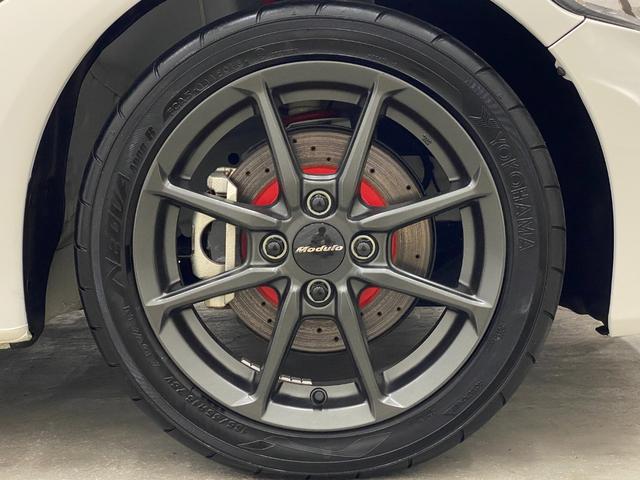 S660 モデューロX 純正MT 純正スカッフプレート 純正ドア内張(ボルドーレッド) 純正アクティブスポイラー スプーン製ブルーミラー 社外リアフラップ グリル一体型専用フロントバンパー 専用LEDフォグライト(17枚目)