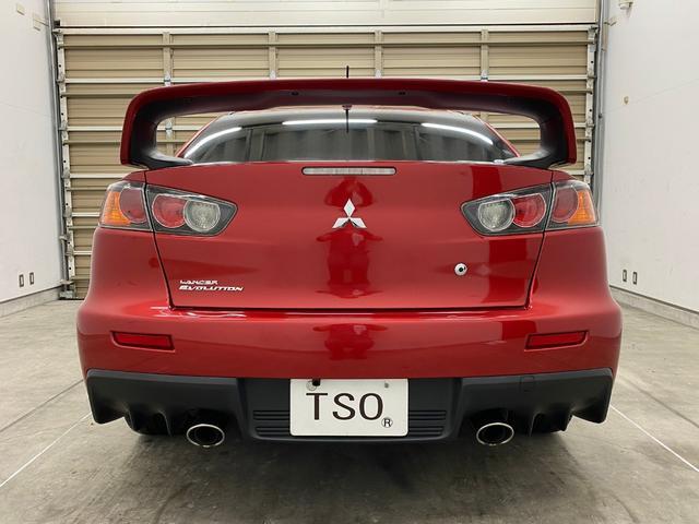 ランサー GSRエボリューションX 禁煙車 ハイパフォーマンスPKG(ビルシュタイン製サスペンション・アイバッハ製スプリング) 純正フロアマット ディクセルブレーキローター プロジェクトμブレーキパッド 社外ディスプレイオーディオ(3枚目)