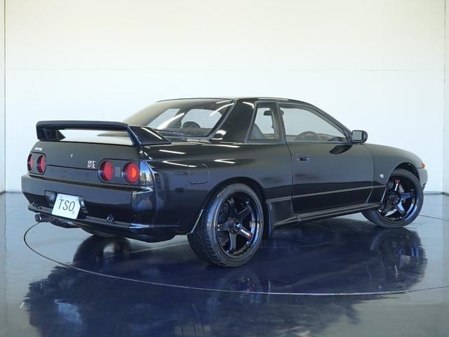 スカイライン GT-R ブラックパール NISMO LMGT4 NISMOエアロ(2枚目)