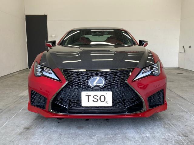 ＲＣ Ｆ カーボンエクステリアパッケージ　ワンオーナー　専用カーボンフード　専用カーボンルーフ　ＲＣＦ専用チューンドサスペンション　プリクラッシュセーフティ　ＢＳＭ　純正ＢＢＳアルミホイール　７インチＳＤナビ　地デジ　バックモニター（3枚目）
