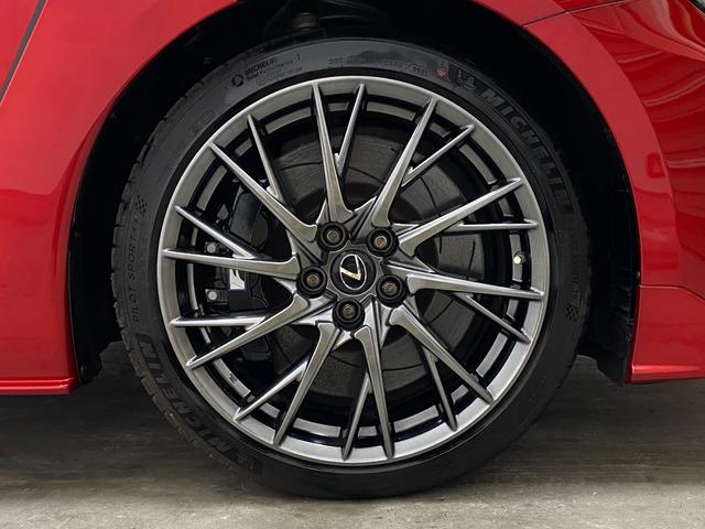 ＲＣ Ｆ カーボンエクステリアパッケージ　ワンオーナー　専用カーボンフード　専用カーボンルーフ　ＲＣＦ専用チューンドサスペンション　プリクラッシュセーフティ　ＢＳＭ　純正ＢＢＳアルミホイール　７インチＳＤナビ　地デジ　バックモニター（20枚目）