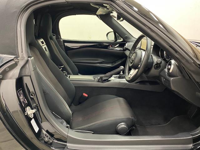 ロードスター Sスペシャルパッケージ 純正MT ワンオーナー 禁煙車 ETC 16インチAWブラックメタリック塗装 アシンメトリックLSD 純正ナビ バックモニター TV スマートキー(9枚目)