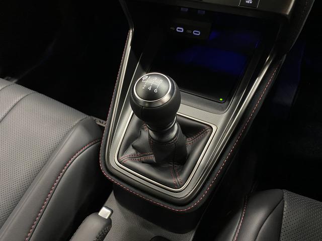 LBX モリゾウ RR 純正MT ワンオーナー BSM アラウンドビューモニター バックモニター ラゲッジカーペット リア5面プライバシーガラス 純正フロアマット サイドエアバック(14枚目)