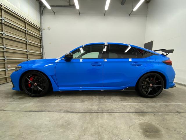 シビック タイプR 純正MT ワンオーナー 禁煙車 スプーン製ダウンサス 社外フロアマット リア5面プライバシーガラス タイプR専用10.2インチデジタルグラフィックメーター タイプR専用ステアリングホイール ETC(6枚目)