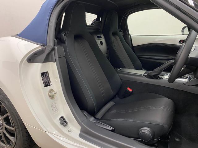 ロードスター ９９０Ｓ　純正ＭＴ　ワンオーナー　禁煙車　ソフトトップカラー：ダークブルー　Ｂｒｅｍｂｏ社製対向４ピストンフロントキャリパー　ＲＡＹＳ社製鍛造アルミホイール（ダークガンメタリック塗装）　９９０Ｓ専用セッティング（6枚目）