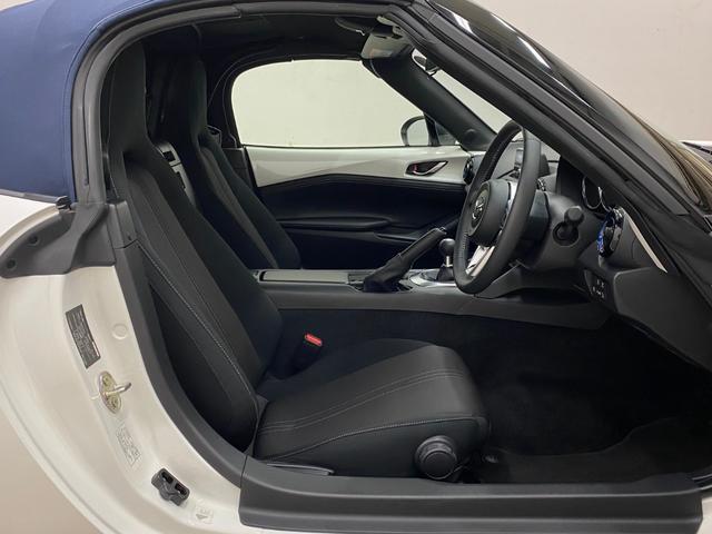 ロードスター ９９０Ｓ　純正ＭＴ　ワンオーナー　禁煙車　ソフトトップカラー：ダークブルー　Ｂｒｅｍｂｏ社製対向４ピストンフロントキャリパー　ＲＡＹＳ社製鍛造アルミホイール（ダークガンメタリック塗装）　９９０Ｓ専用セッティング（7枚目）