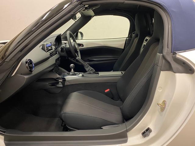 ロードスター ９９０Ｓ　純正ＭＴ　ワンオーナー　禁煙車　ソフトトップカラー：ダークブルー　Ｂｒｅｍｂｏ社製対向４ピストンフロントキャリパー　ＲＡＹＳ社製鍛造アルミホイール（ダークガンメタリック塗装）　９９０Ｓ専用セッティング（10枚目）