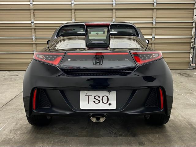 Ｓ６６０ β　純正ＭＴ　無限ハードトップ　無限スポーツマット　無限シフトノブ　ホンダ純正オプションフューエルリッド　運転席用＆助手席用ｉ－ＳＲＳエアバッグシステム　ｉ－サイドエアバッグシステム　ＥＢＤ付ＡＢＳ（4枚目）