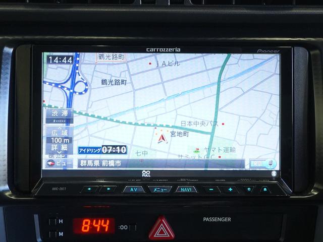 ８６ ＧＴ　ＷＯＲＫ製１７インチアルミホイール　社外テールランプ　純正フロアマット　トルセンＬＳＤ　ディスチャージヘッドランプ　本革巻きステアリング　アルミペダル　スマートエントリー＆スタートシステム（16枚目）