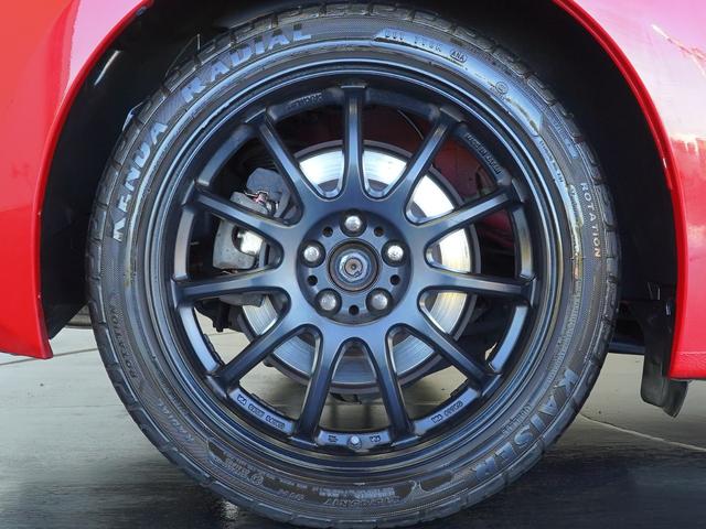 ８６ ＧＴ　ＷＯＲＫ製１７インチアルミホイール　社外テールランプ　純正フロアマット　トルセンＬＳＤ　ディスチャージヘッドランプ　本革巻きステアリング　アルミペダル　スマートエントリー＆スタートシステム（23枚目）