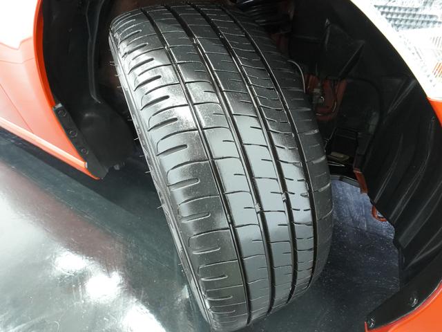 ８６ ＧＴ　６速ＡＴ　ＴＲＤリアハーフスポイラー　社外ＡＷ　ナビフルセグＴＶ　バックカメラ　ディスチャージヘッドランプ　スマートキー　ＤＶＤ再生　Ｂｌｕｅｔｏｏｔｈ対応　ＥＴＣ車載器　オートライト（19枚目）