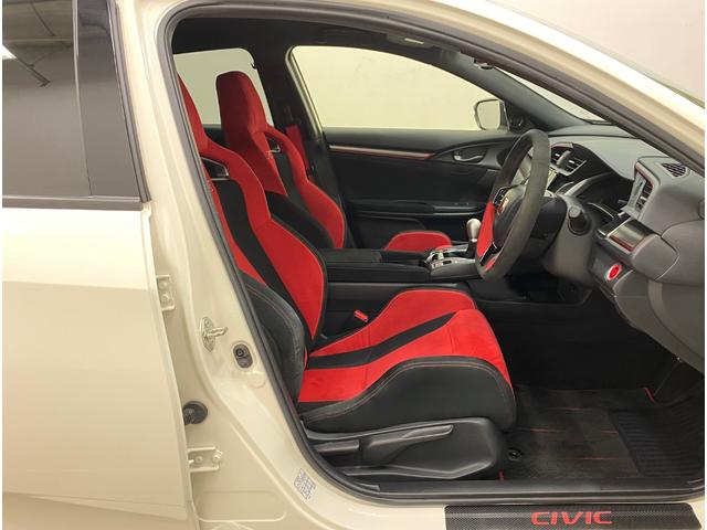 シビック タイプＲ　純正ＭＴ　ワンオーナー　禁煙車　純正ドライブレコーダー（前後）　無限ドアハンドルプロテクター　純正フロアマット　Ｂｒｅｍｂｏ社製フロントアルミ対向４ポットキャリパー　アルミ製フロントフード（6枚目）