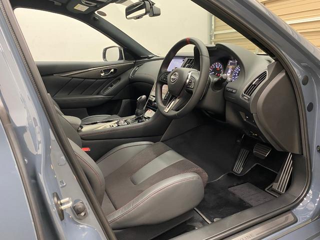 スカイライン ニスモリミテッド　１００台限定車　ワンオーナー　禁煙車　匠組立てエンジン　ＮＩＳＭＯ専用バンパー　ＮＩＳＭＯ専用サイドシルプロテクター　ＮＩＳＭＯ専用エンケイ製ホイール　ＮＩＳＭＯ専用チューニングコンピューター（4枚目）