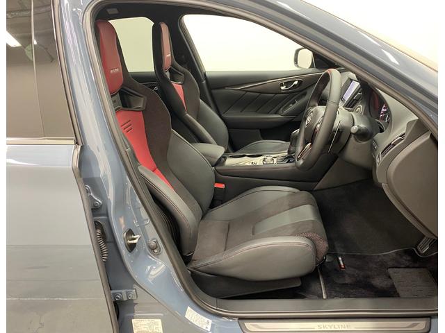 スカイライン ニスモリミテッド　１００台限定車　ワンオーナー　禁煙車　匠組立てエンジン　ＮＩＳＭＯ専用バンパー　ＮＩＳＭＯ専用サイドシルプロテクター　ＮＩＳＭＯ専用エンケイ製ホイール　ＮＩＳＭＯ専用チューニングコンピューター（6枚目）