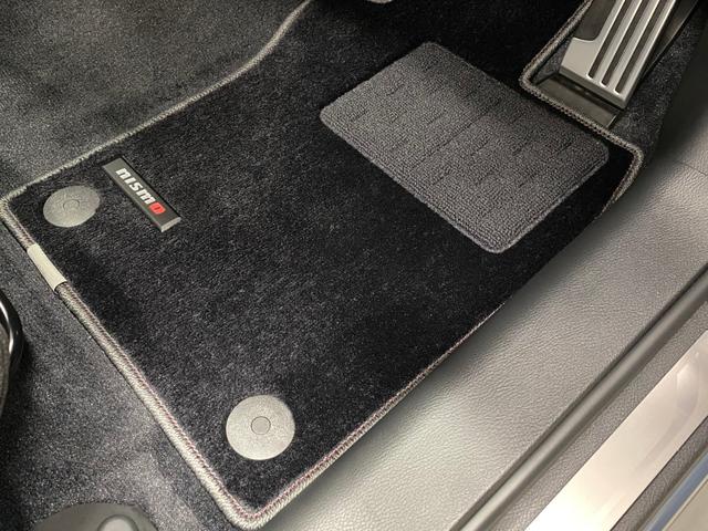 スカイライン ニスモリミテッド　１００台限定車　ワンオーナー　禁煙車　匠組立てエンジン　ＮＩＳＭＯ専用バンパー　ＮＩＳＭＯ専用サイドシルプロテクター　ＮＩＳＭＯ専用エンケイ製ホイール　ＮＩＳＭＯ専用チューニングコンピューター（16枚目）